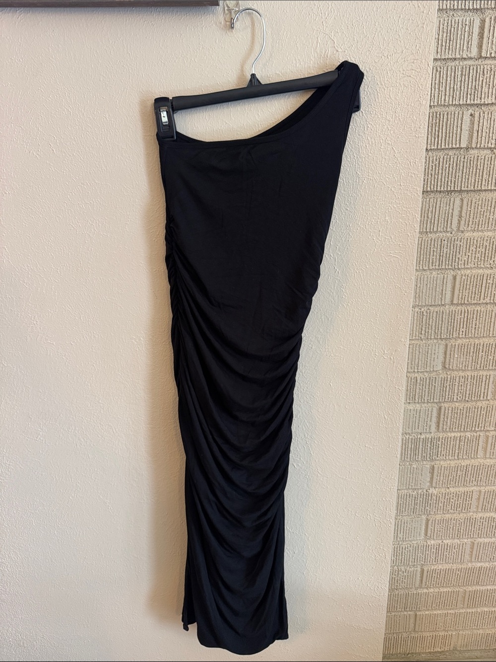 Klassy Network One-Shoulder Black Ruched dress